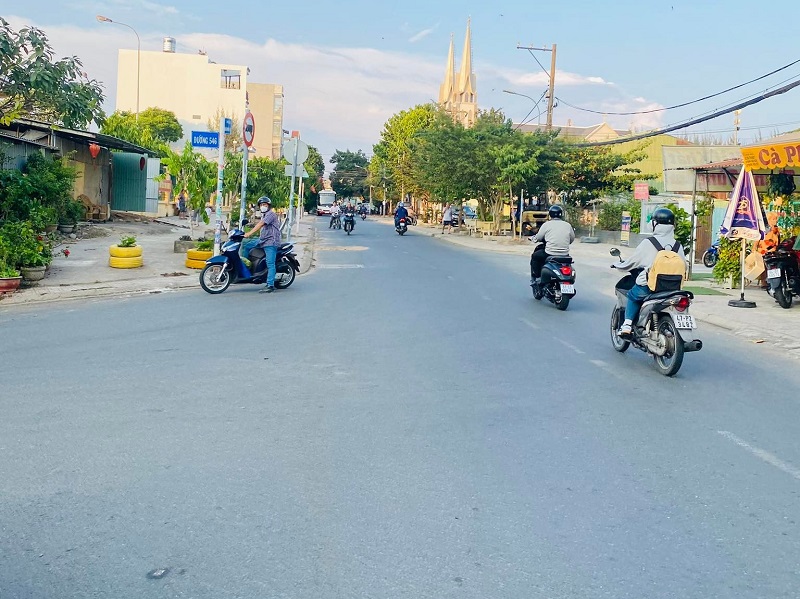 Bán nhà Đường Nam Hòa, Phước Long A, Quận 9