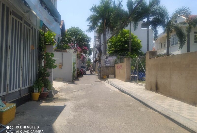 Bán nhà Đường Trần Văn Sắc (44), Thảo Điền, Quận 2
