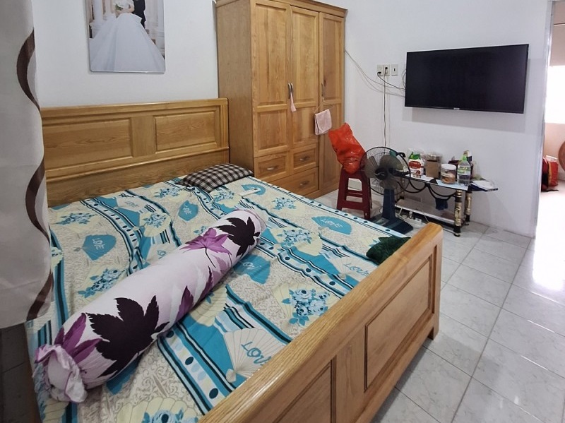 Bán nhà MT Đường 129, Phước Long A, Quận 9