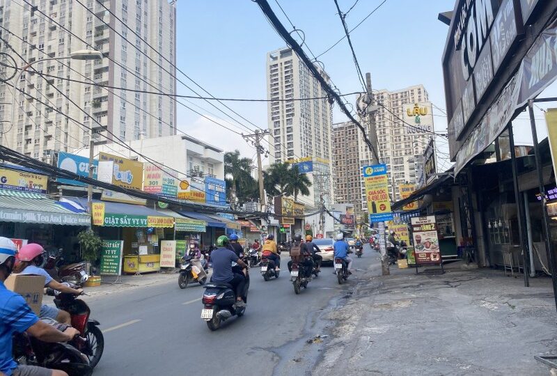 Bán đất mặt tiền Nguyễn Duy Trinh Quận 2