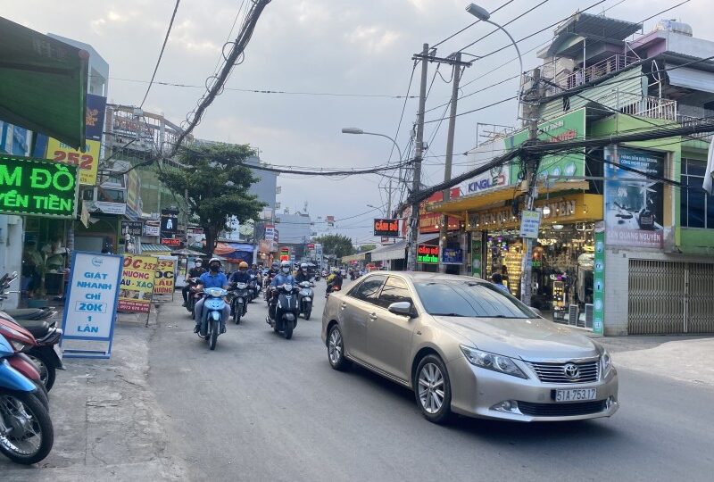 Bán nhà mặt tiền Nguyễn Duy Trinh Quận 2