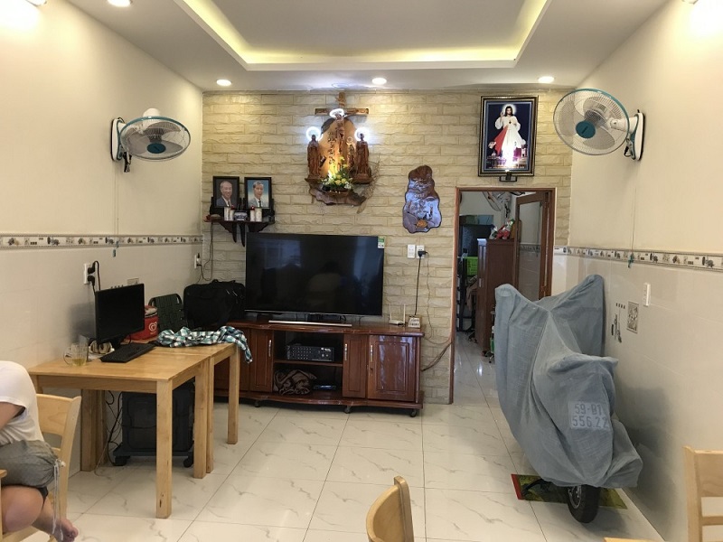 Bán nhà mặt tiền Nguyễn Duy Trinh, Phú Hữu, Quận 9