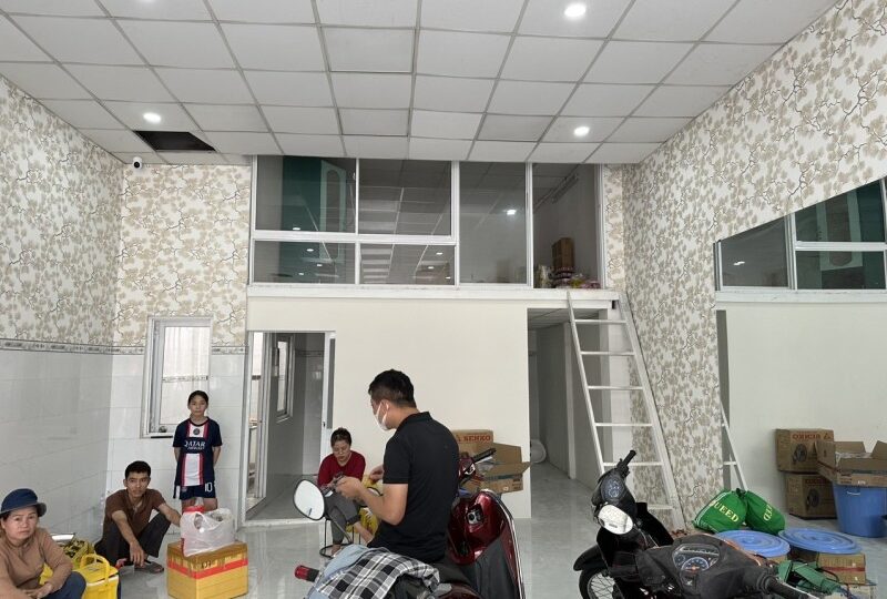 Bán nhà mặt tiền Nguyễn Duy Trinh, Trường Thạnh, Quận 9