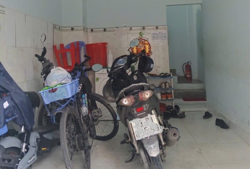 Mua bán nhà đất đường Đỗ Xuân Hợp, Phước Long B, Quận 9