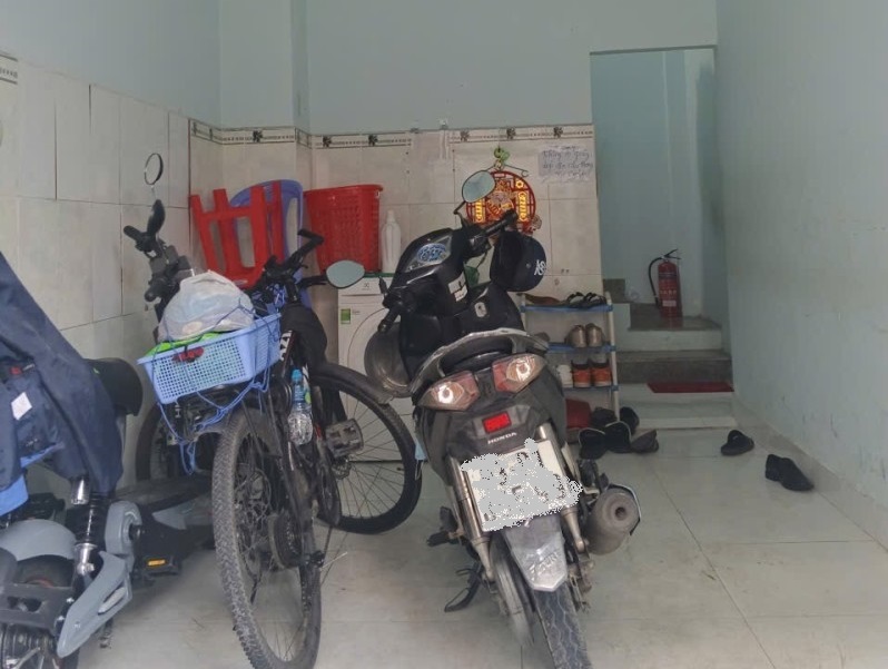 Mua bán nhà đất đường Đỗ Xuân Hợp, Phước Long B, Quận 9
