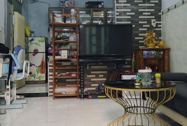 Mua bán nhà đất đường Đỗ Xuân Hợp, Phước Long B, Quận 9