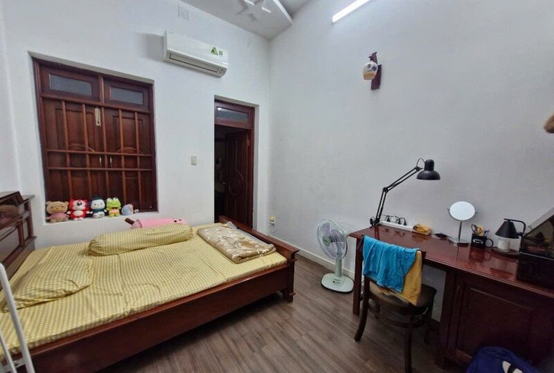 Mua bán nhà đất đường số 147, Phước Long B, Quận 9