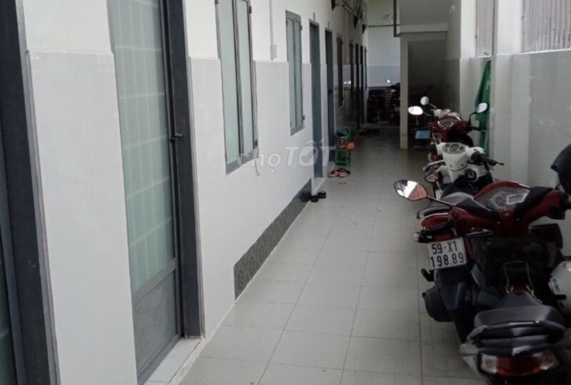 Bán nhà CHDV Lê Văn Việt, Hiệp Phú, Quận 9