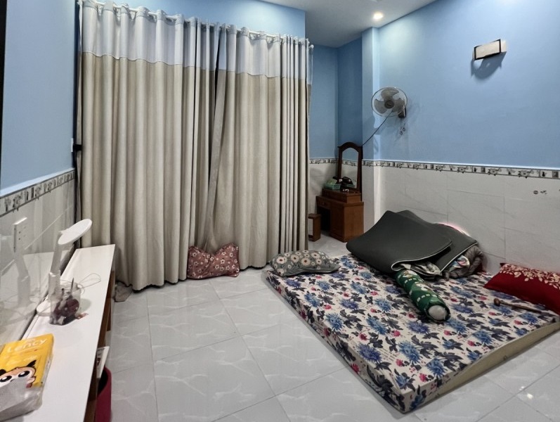 Mua bán nhà đất đường số 109, Phước Long B, Quận 9