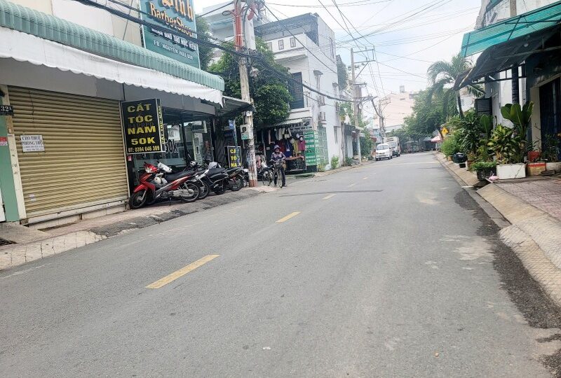 Bán đất mặt tiền đường số 109, phước long b, quận 9