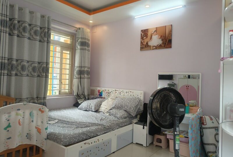 Mua bán nhà đất đường Đỗ Xuân Hợp, Phước Long B, Quận 9