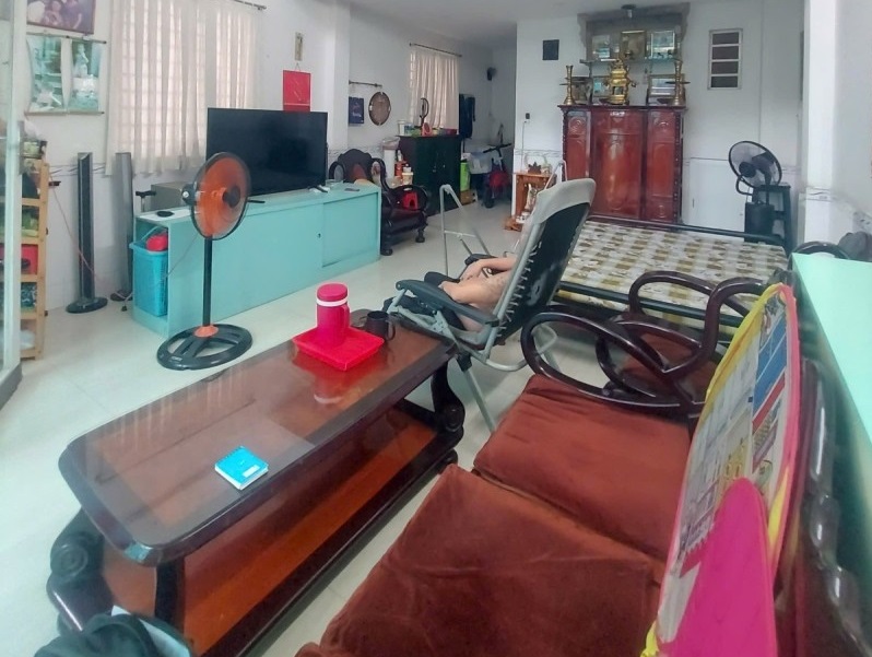 Mua bán nhà đất đường Gò Cát, Phú Hữu, Quận 9