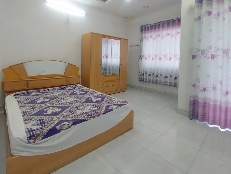 Mua bán nhà đất đường Gò Cát, Phú Hữu, Quận 9