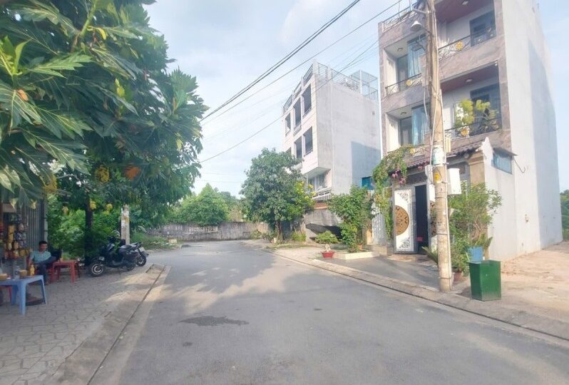 Listings 30 Mua bán nhà đất đường Gò Cát, Phú Hữu, Quận 9