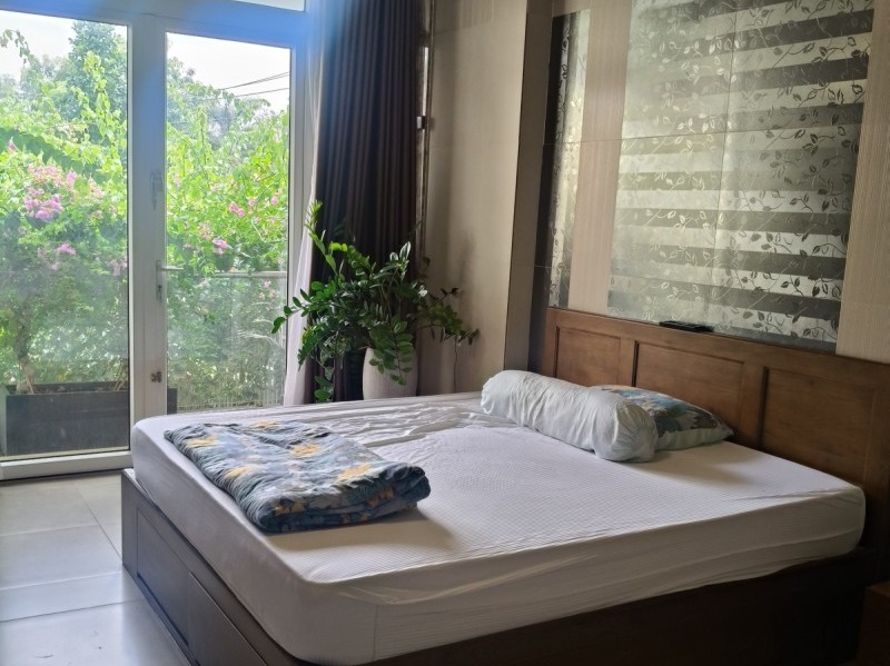Mua bán nhà đất đường số 672, Phước Long B, Quận 9