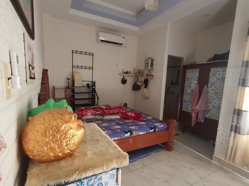 Mua bán nhà đất mặt tiền đường Tăng Nhơn Phú, Phước Long B, Quận 9
