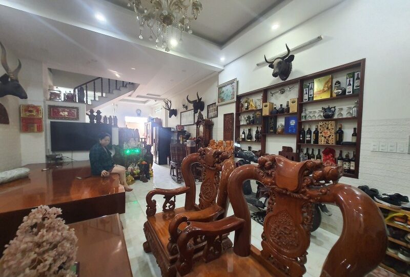 Mua bán nhà đất mặt tiền đường Tăng Nhơn Phú, Phước Long B, Quận 9