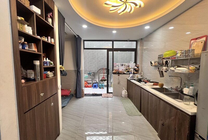 Bán nhà đường 10, bình trưng đông quận 2