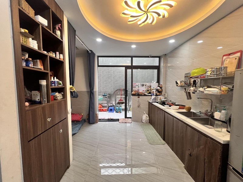 Bán nhà đường 10, bình trưng đông quận 2