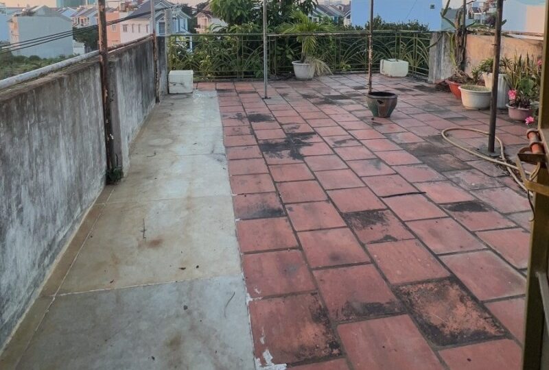 Bán nhà mặt tiền đường 297, Phước Long A, Quận 9