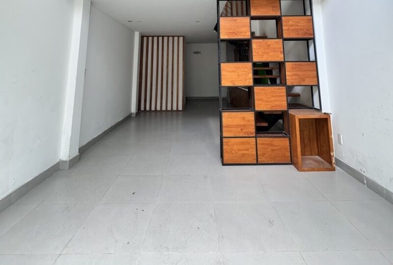 Mua bán nhà đất đường Gò Cát, Phú Hữu, Quận 9