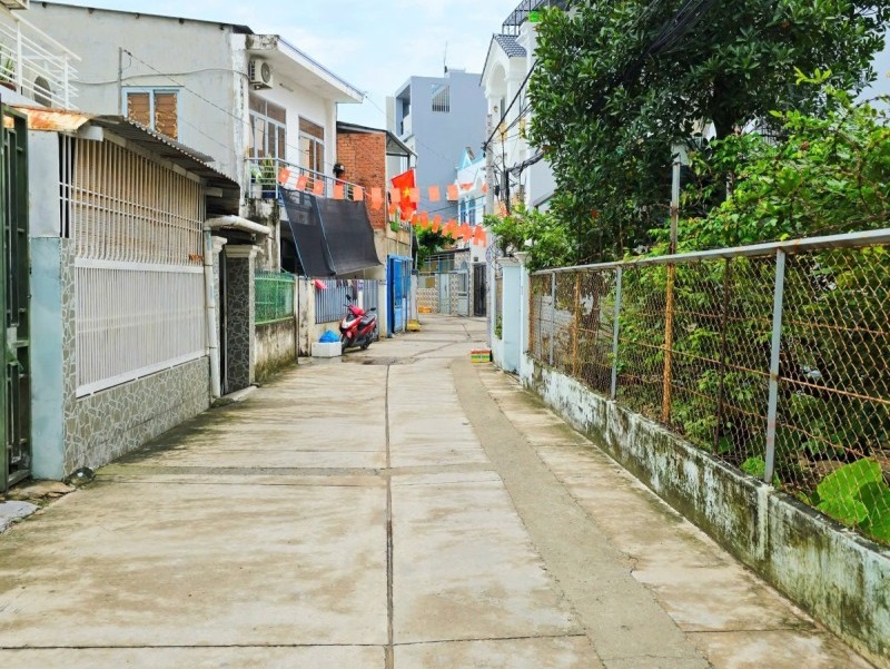 Mua bán nhà đất đường số 11, Cát Lái, Quận 2