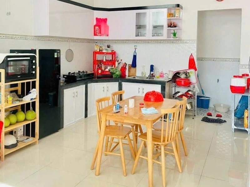 Mua bán nhà đất đường số 185, Phước Long B, Quận 9