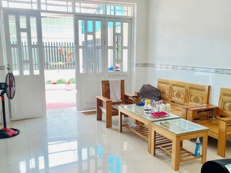 Mua bán nhà đất đường số 185, Phước Long B, Quận 9