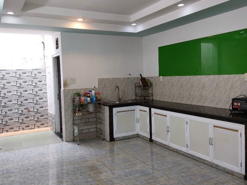 Bán nhà đất đường số 836, phú hữu, quận 9