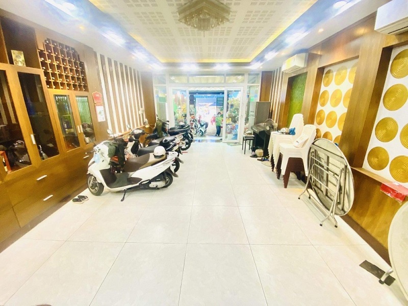 Bán nhà đất mặt tiền Nguyễn Thị Định, Bình Trưng Tây, Quận 2