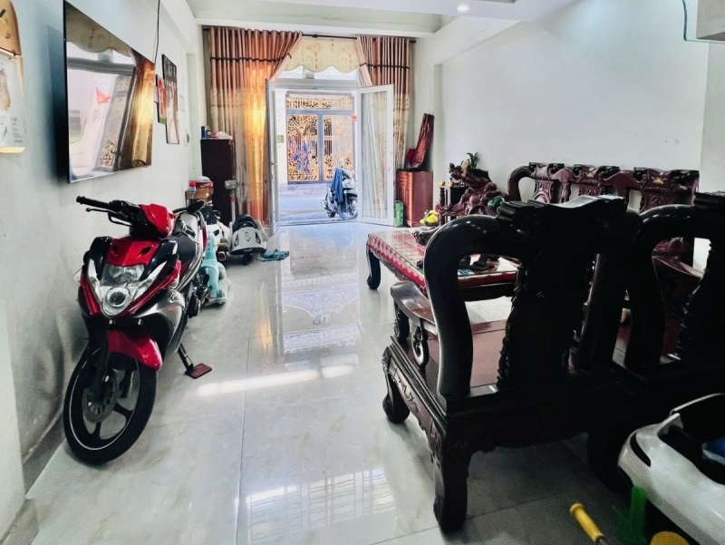 Bán nhà đất Đường Nguyễn Duy Trinh, Phú Hữu, Quận 9