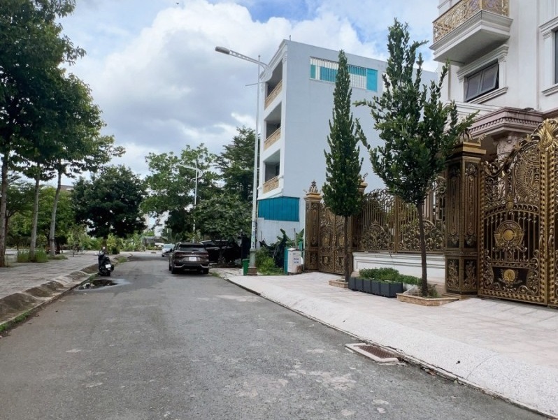 Bán nhà đất Đường số 61, Bình Trưng Đông, Quận 2