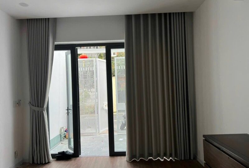 Mua bán nhà đất Đường Đỗ Quang, Thảo Điền, Quận 2