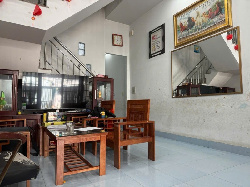 Mua bán nhà đất đường số 109, Phước Long B, Quận 9