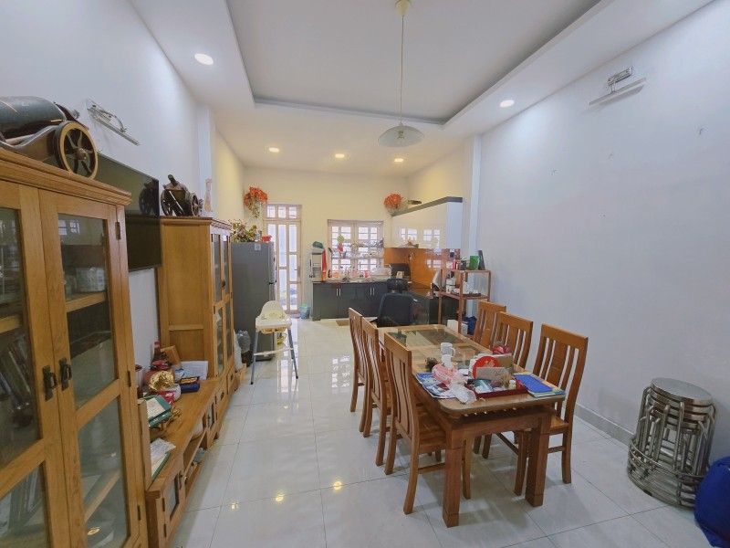 Mua bán nhà đất đường số 14, Phước Bình, Quận 9