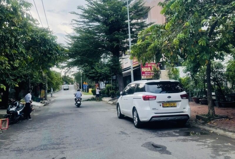 Mua bán nhà đất KDC Nam Long, Phước Long B, Quận 9