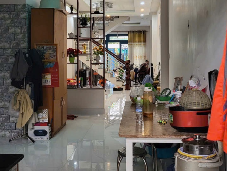Mua bán nhà đất đường Khổng Tử, Hiệp Phú, Quận 9