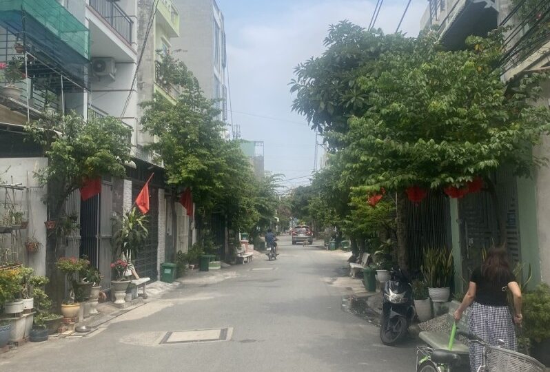 Mua bán nhà đất đường Gò Cát, Phú Hữu, Quận 9