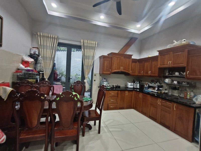 Mua bán nhà đất đường số 2, Phước Long B, Quận 9