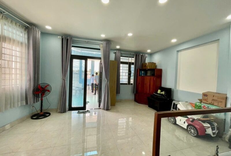 Mua bán nhà đất đường Man Thiện, Hiệp Phú, Quận 9