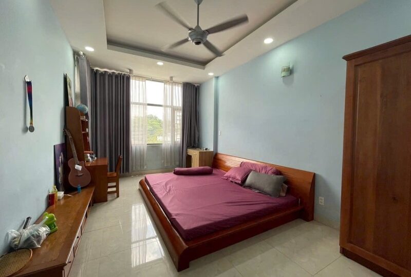 Mua bán nhà đất đường Man Thiện, Hiệp Phú, Quận 9