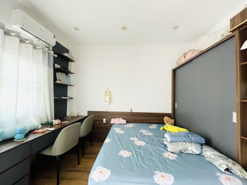 Mua bán nhà đất đường Võ Văn Hát, Long Trường, Quận 9