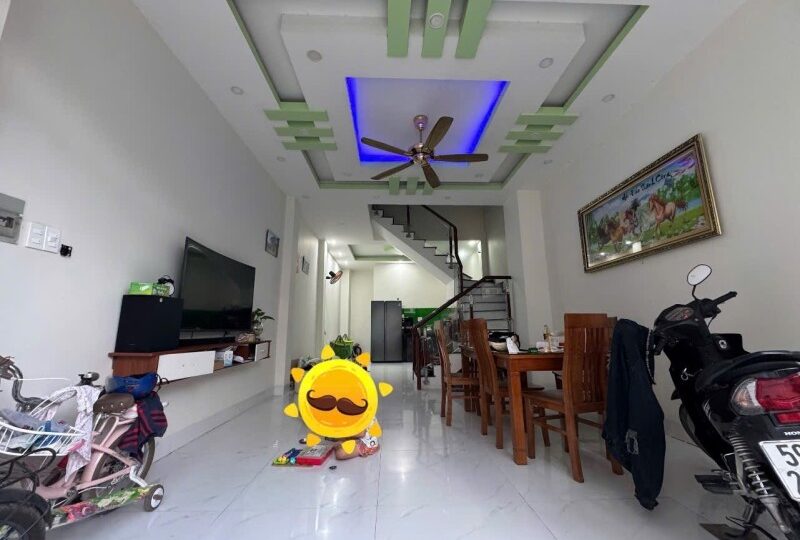 Mua bán nhà đất đường Võ Văn Hát, Long Trường, Quận 9
