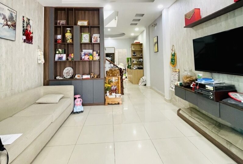 Listings 34 Mua bán nhà đất đường Võ Văn Hát, Long Trường, Quận 9