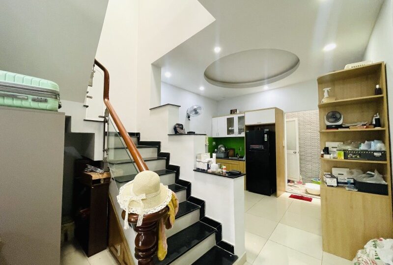 Mua bán nhà đất đường Võ Văn Hát, Long Trường, Quận 9