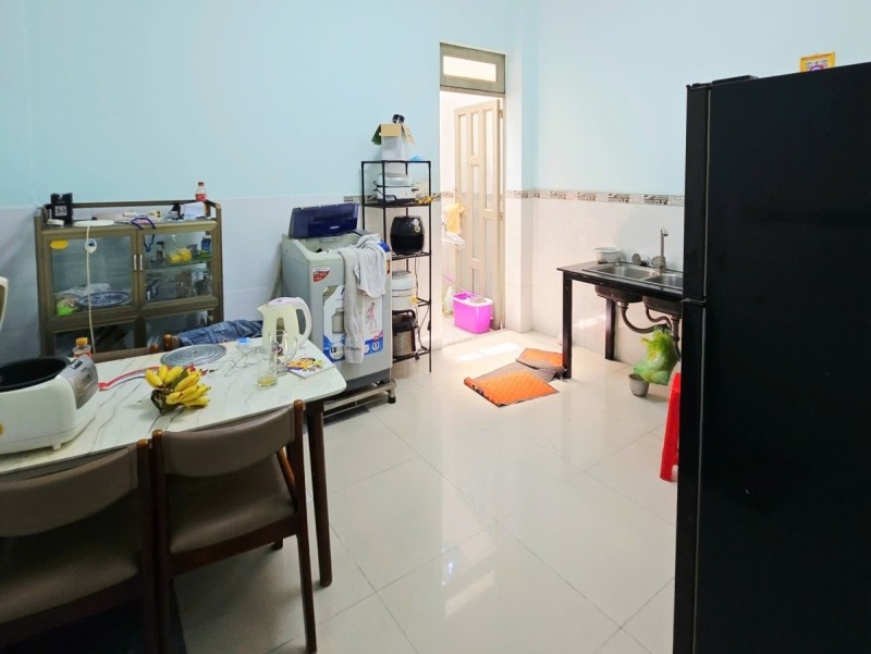 Mua bán nhà đất đường Võ Văn Hát, Long Trường, Quận 9