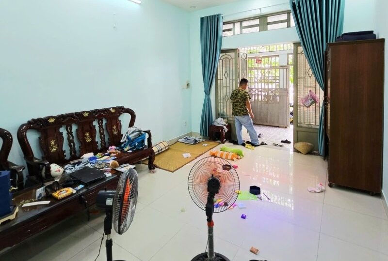 Mua bán nhà đất đường Võ Văn Hát, Long Trường, Quận 9