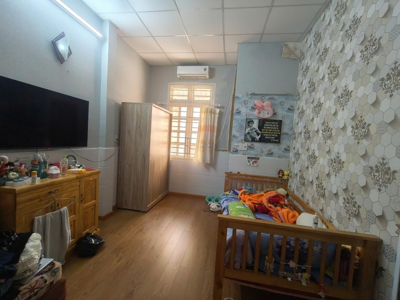 Mua bán nhà đất đường số 4, Phước Bình, Quận 9