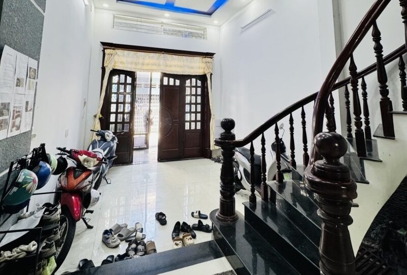 Mua bán nhà đất đường số 339, Phước Long B, Quận 9