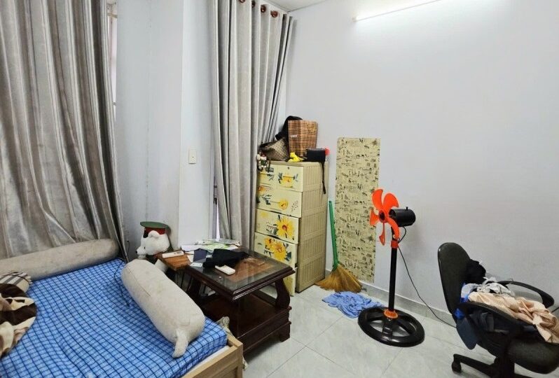 Mua bán nhà đất đường Võ Văn Hát, Long Trường, Quận 9